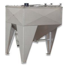 83-09-1473 Змішувальний бак SST -S- 250L V2 зварний 940x940x1140mm 3pt-weight - Mixing tank SST -S- 250L V2 welded 940x940x1140mm 3pt-weigh